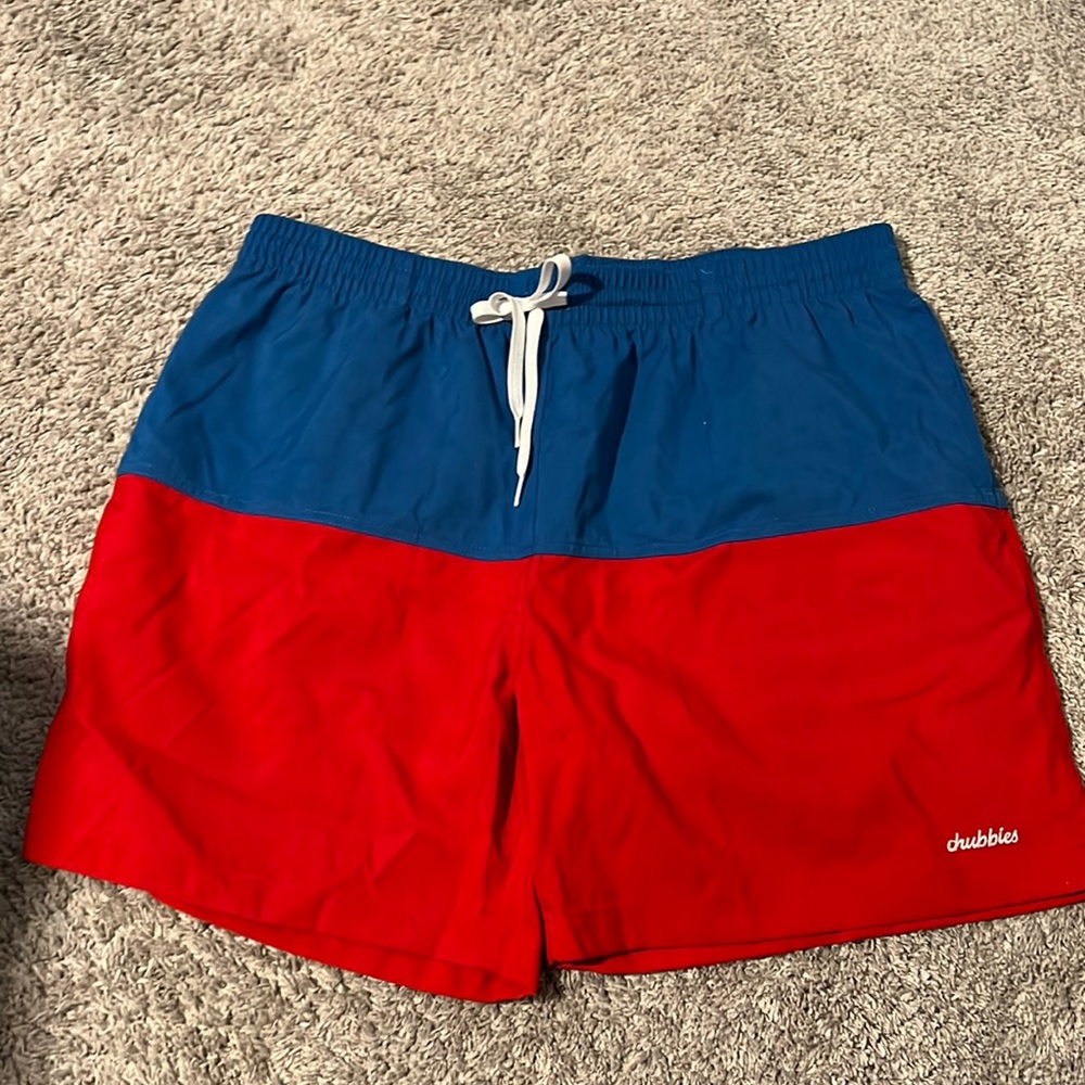 Chubbies The Liberties Color Block Swim Trunks Red Blue XXLarge 5.5" Lined USA